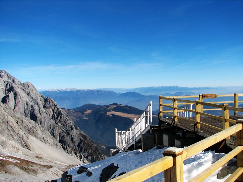 石卡雪山